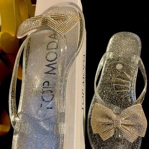 Top Moda Clear Sandals